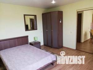 2-к квартира, посуточно, 37м2, 1/1 этаж