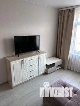 1-к квартира, посуточно, 42м2, 3/5 этаж