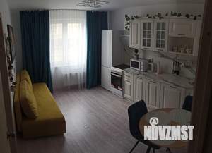 1-к квартира, посуточно, 38м2, 4/16 этаж