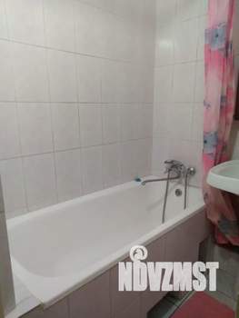 3-к квартира, посуточно, 59м2, 3/5 этаж