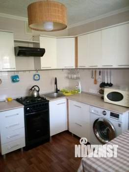 3-к квартира, посуточно, 60м2, 3/5 этаж