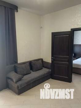 1-к квартира, посуточно, 50м2, 2/4 этаж