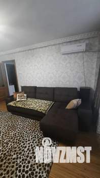 1-к квартира, посуточно, 40м2, 4/9 этаж