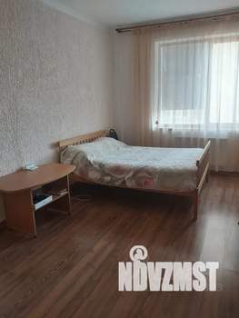 1-к квартира, посуточно, 38м2, 5/13 этаж