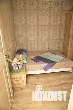 2-к квартира, посуточно, 41м2, 7/20 этаж