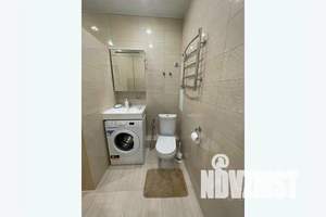 1-к квартира, посуточно, 40м2, 5/8 этаж