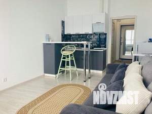 Студия квартира, на длительный срок, 27м2, 20/21 этаж