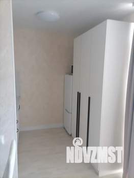 Студия квартира, посуточно, 28м2, 5/7 этаж