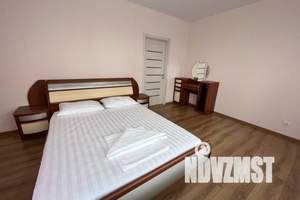 2-к квартира, посуточно, 48м2, 1/1 этаж