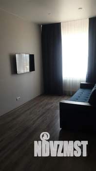 Студия квартира, посуточно, 36м2, 12/16 этаж