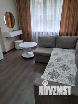 1-к квартира, посуточно, 37м2, 2/10 этаж