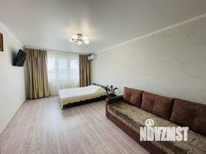 1-к квартира, посуточно, 40м2, 12/16 этаж