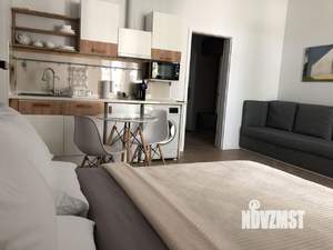 Студия квартира, посуточно, 40м2, 1/8 этаж