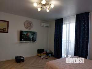 Студия квартира, на длительный срок, 30м2, 3/7 этаж