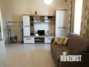 Студия квартира, посуточно, 32м2, 3/3 этаж