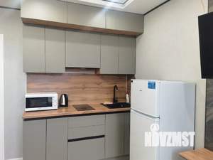 1-к квартира, посуточно, 40м2, 1/8 этаж