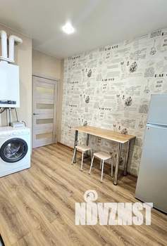 1-к квартира, посуточно, 37м2, 4/9 этаж