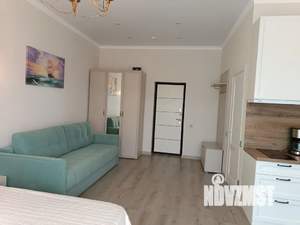 Студия квартира, посуточно, 42м2, 1/7 этаж