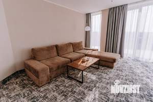 3-к квартира, посуточно, 270м2, 1/1 этаж