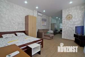Студия квартира, посуточно, 35м2, 1/2 этаж