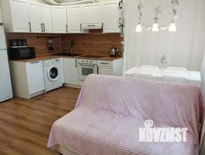 Студия квартира, посуточно, 30м2, 15/20 этаж