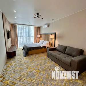 1-к квартира, посуточно, 53м2, 7/12 этаж