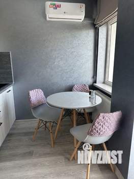 Студия квартира, посуточно, 36м2, 6/7 этаж