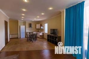 1-к квартира, посуточно, 48м2, 1/16 этаж