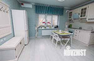 3-к квартира, посуточно, 80м2, 2/3 этаж