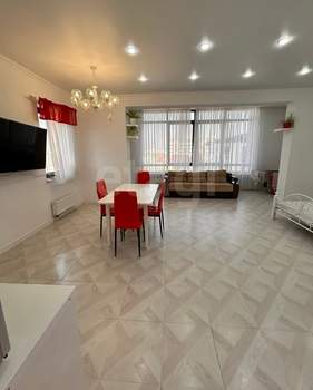 Студия квартира, на длительный срок, 47м2, 4/17 этаж