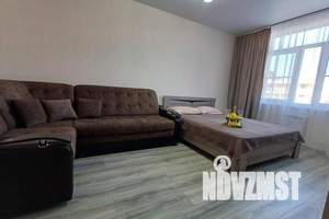 1-к квартира, посуточно, 33м2, 3/5 этаж