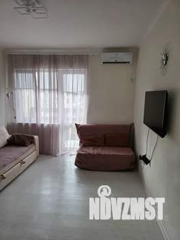 2-к квартира, посуточно, 40м2, 3/3 этаж