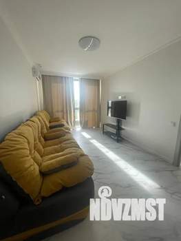 1-к квартира, посуточно, 50м2, 2/4 этаж