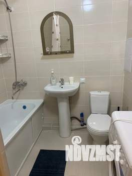 1-к квартира, посуточно, 44м2, 8/12 этаж