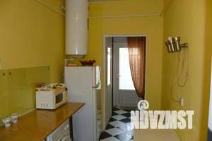 2-к квартира, посуточно, 45м2, 1/2 этаж