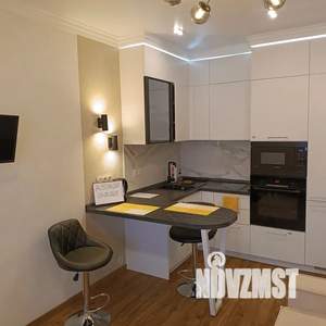 Студия квартира, посуточно, 25м2, 13/14 этаж