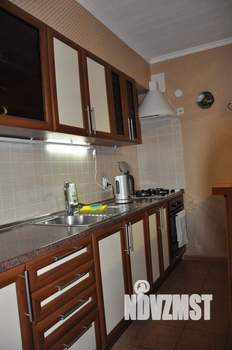 1-к квартира, посуточно, 40м2, 1/3 этаж