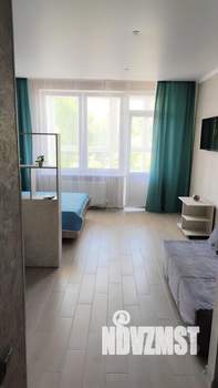 Студия квартира, посуточно, 30м2, 4/7 этаж