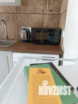 Студия квартира, посуточно, 22м2, 1/5 этаж