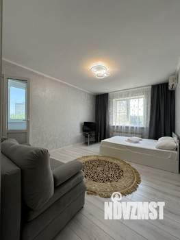 1-к квартира, посуточно, 50м2, 2/9 этаж