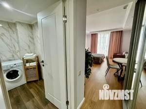 Студия квартира, посуточно, 38м2, 2/6 этаж