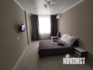 1-к квартира, посуточно, 42м2, 2/16 этаж