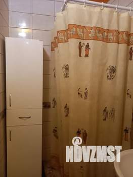 1-к квартира, посуточно, 40м2, 1/10 этаж