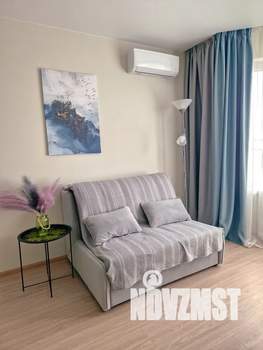 1-к квартира, посуточно, 40м2, 9/9 этаж