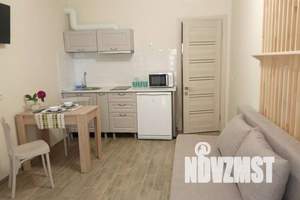 1-к квартира, посуточно, 30м2, 1/2 этаж