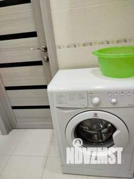 Студия квартира, посуточно, 39м2, 14/23 этаж