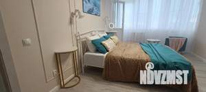 1-к квартира, посуточно, 41м2, 9/9 этаж