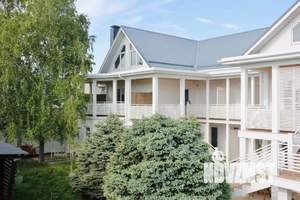 2-к квартира, посуточно, 54м2, 1/1 этаж