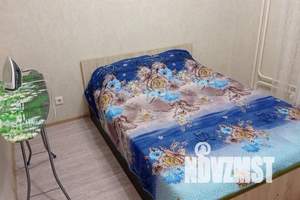 1-к квартира, посуточно, 38м2, 4/16 этаж