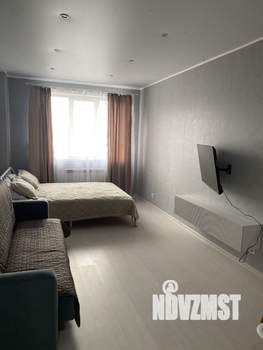 1-к квартира, посуточно, 42м2, 4/10 этаж